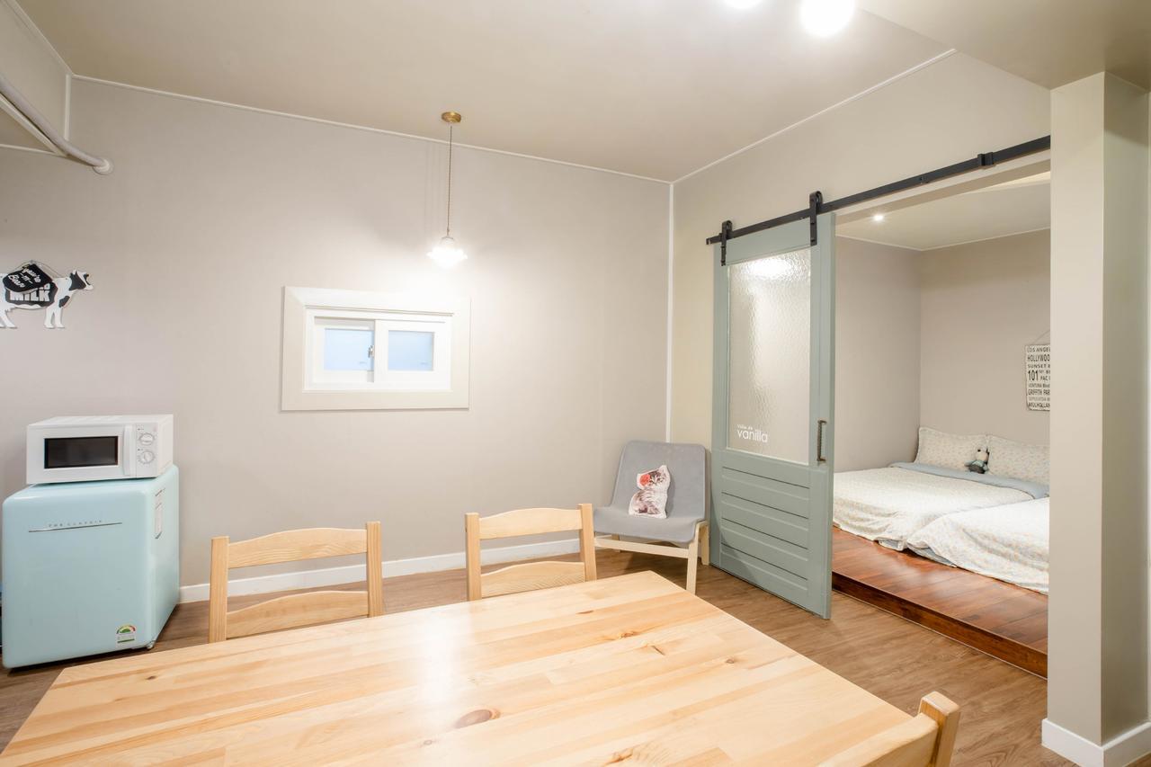 Vanilla 2 Dongdaemun Albergue